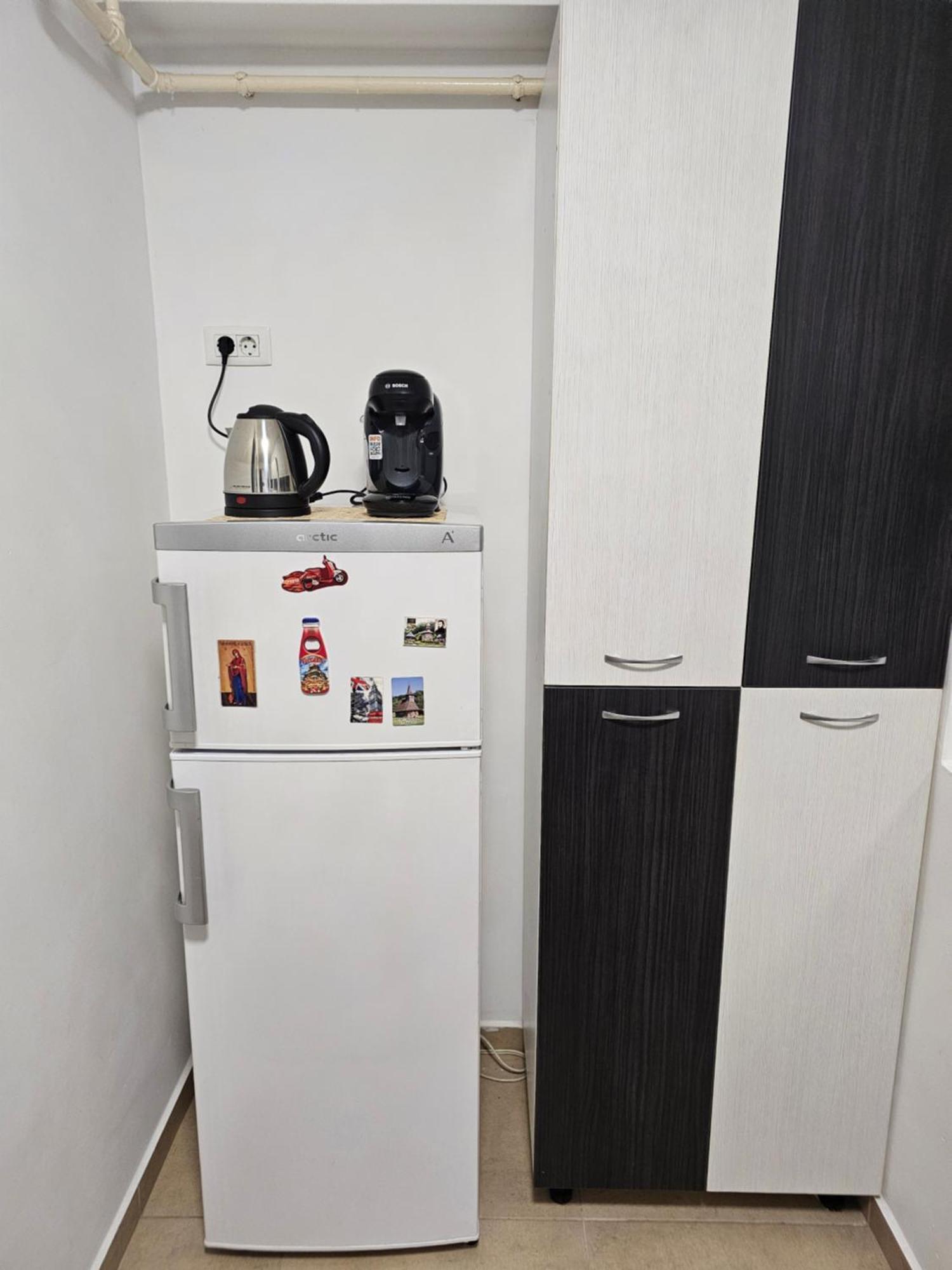 Luxury 1 Bedroom Apartment Roşu Exterior foto